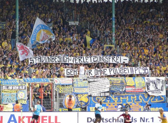 Eintracht Braunschweig vs Eintracht Frankfurt (0-2)