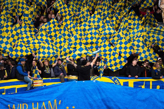 SpVgg Fürth vs Eintracht Braunschweig (1-2)