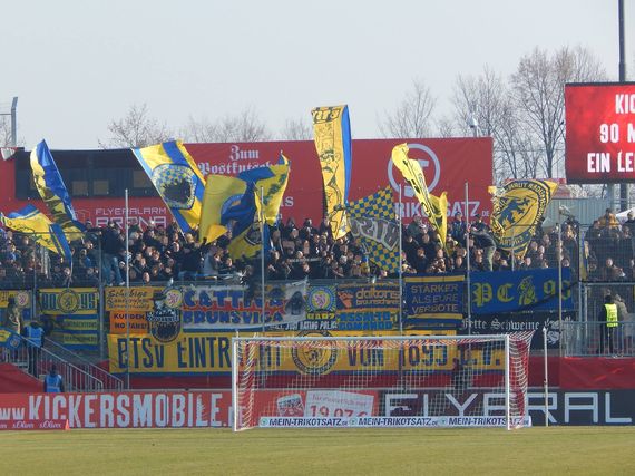 Würzburger Kickers vs Eintracht Braunschweig (1-1)