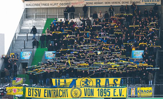 SpVgg Fürth vs Eintracht Braunschweig (2-1)