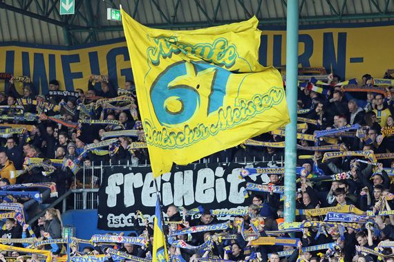 Eintracht Braunschweig vs 1. FC Kaiserslautern (2-0)