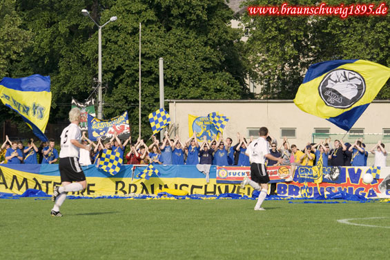 Eintracht Braunschweig II vs BSC Acosta (7-8 i.E.)