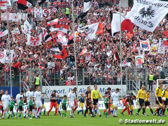 Eintracht Frankfurt vs VfL Bochum (3-2)