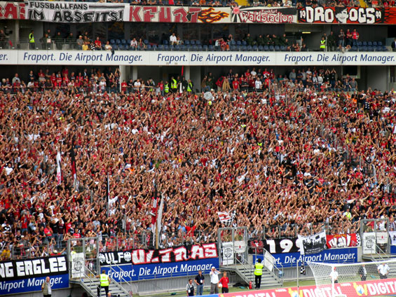 Eintracht Frankfurt vs 1. FC Nürnberg (1-0)