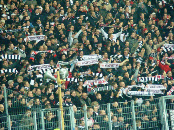 Eintracht Frankfurt vs FC Bayern München (1-2)