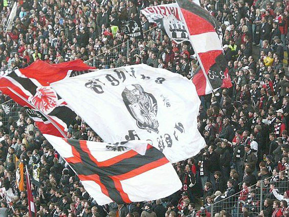 Eintracht Frankfurt vs Borussia Mönchengladbach (1-2)