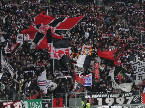 Eintracht Frankfurt vs FSV Frankfurt (6-1)