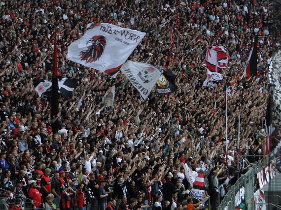 Eintracht Frankfurt vs FC Hansa Rostock (4-1)