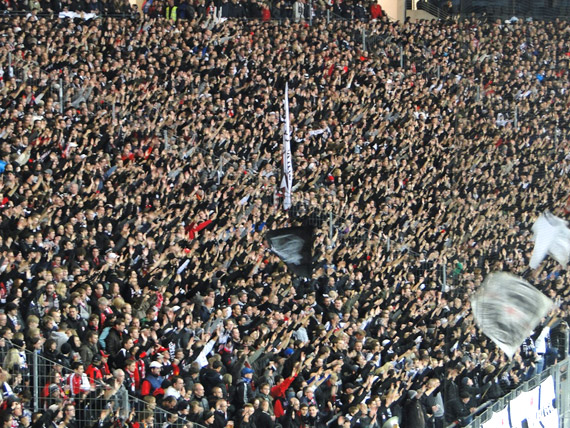 Eintracht Frankfurt vs 1. FC Kaiserslautern (0-1)
