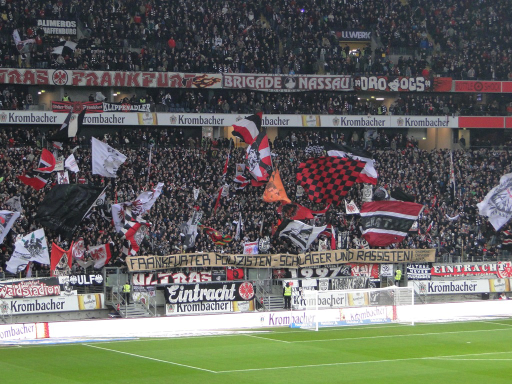Eintracht Frankfurt vs FC Augsburg (4-2)