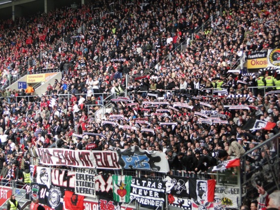 1. FSV Mainz 05 vs Eintracht Frankfurt (0-0)