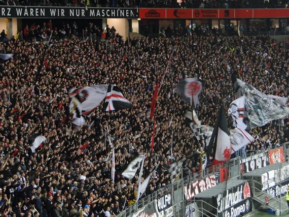 Eintracht Frankfurt vs VfL Wolfsburg (1-2)