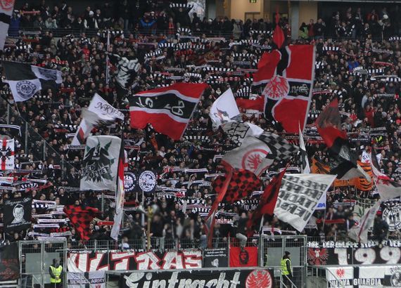 Eintracht Frankfurt vs Eintracht Braunschweig (3-0)