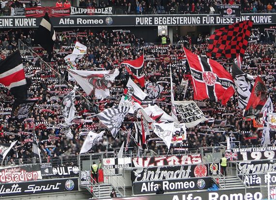 Eintracht Frankfurt vs Hannover 96 (2-2)