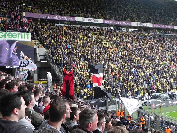 Borussia Dortmund vs Eintracht Frankfurt (2-0)