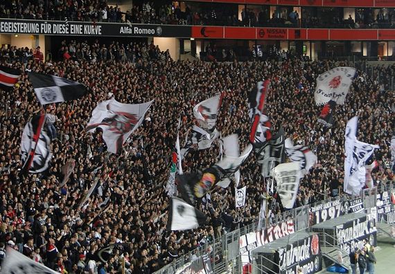 Eintracht Frankfurt vs 1. FSV Mainz 05 (2-2)