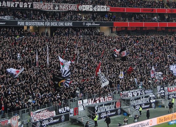 Eintracht Frankfurt vs Werder Bremen (2-1)