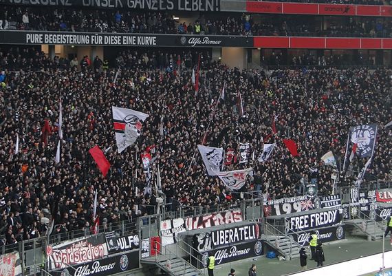 Eintracht Frankfurt vs VfL Wolfsburg (3-2)