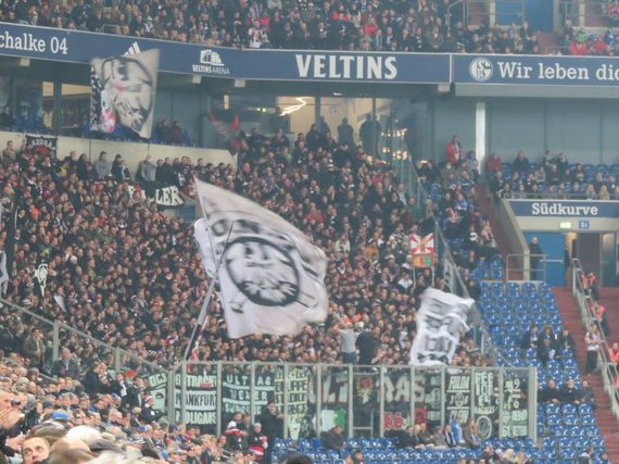 FC Schalke 04 vs Eintracht Frankfurt (0-1)