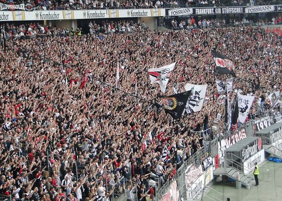 Eintracht Frankfurt vs Bayer 04 Leverkusen (2-1)