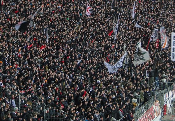 Eintracht Frankfurt vs FC Bayern München (0-1)
