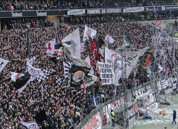 Eintracht Frankfurt vs RB Leipzig (2-1)