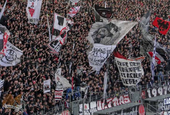 Eintracht Frankfurt vs FC Augsburg (1-3)