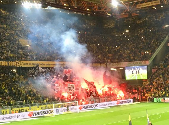 Borussia Dortmund vs Eintracht Frankfurt (3-1)