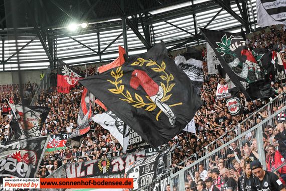 FC Augsburg vs Eintracht Frankfurt (2-1)