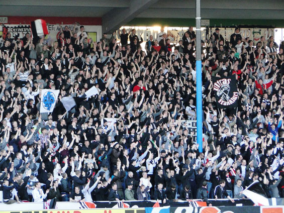 Eintracht Frankfurt II vs KSV Hessen Kassel (2-2)