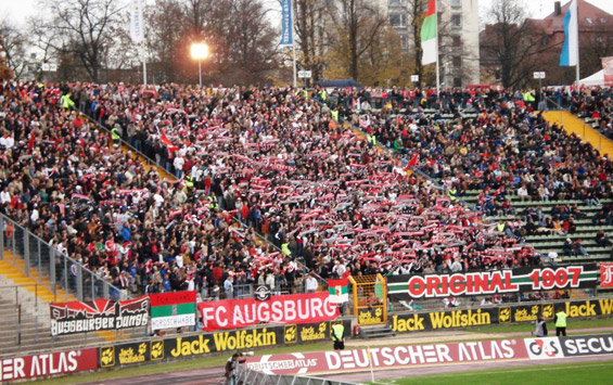 FC Augsburg vs Wacker Burghausen (1-0)