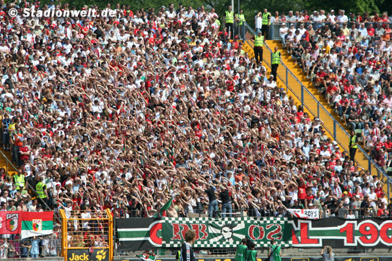 FC Augsburg vs 1. FC Kaiserslautern (3-2)