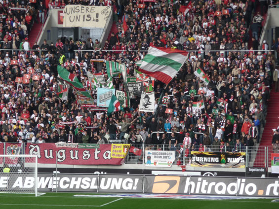 FC Augsburg vs FC St. Pauli (3-2)