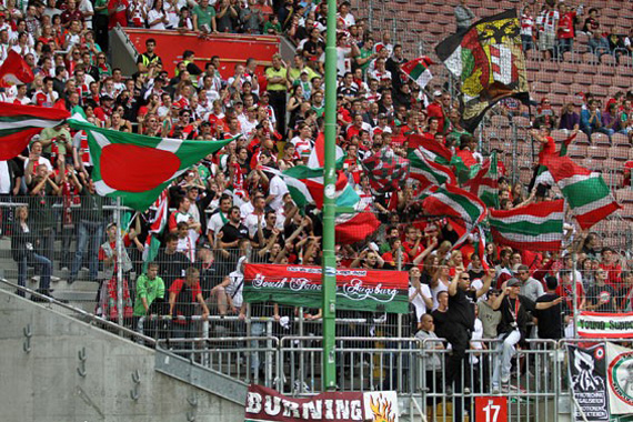 1. FC Kaiserslautern vs FC Augsburg (1-1)