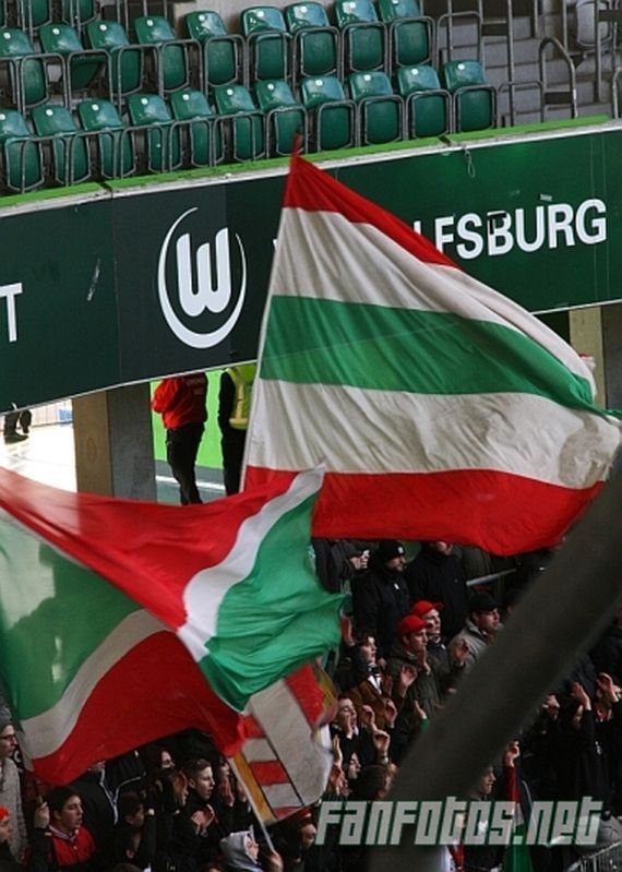 VfL Wolfsburg vs FC Augsburg (1-1)