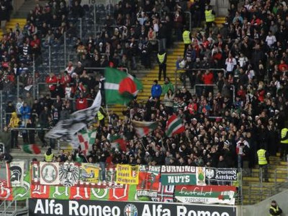 Eintracht Frankfurt vs FC Augsburg (1-1)