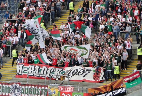 Eintracht Frankfurt vs FC Augsburg (0-1)