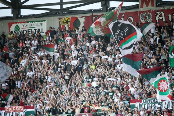 FC Augsburg vs SV Darmstadt 98 (1-0)