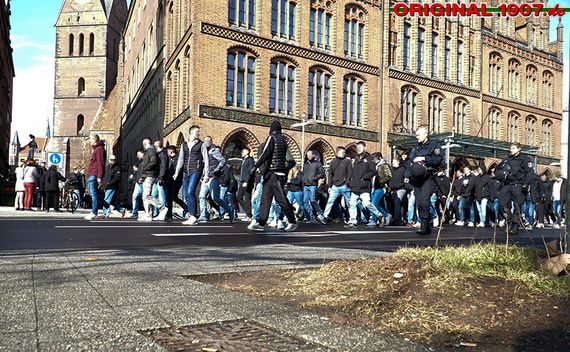 Hannover 96 vs FC Augsburg (1-3)