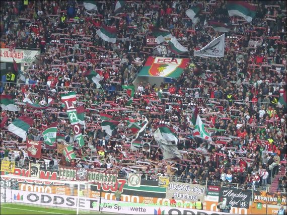 FC Augsburg vs Borussia Mönchengladbach (1-1)