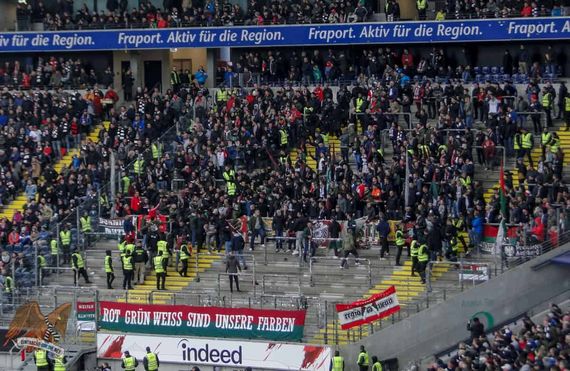 Eintracht Frankfurt vs FC Augsburg (1-3)