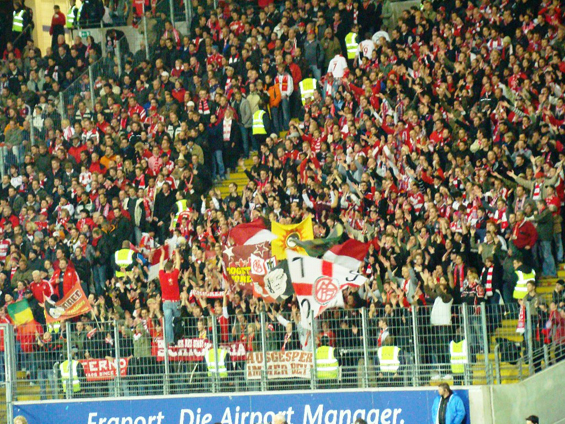 Eintracht Frankfurt vs FC Bayern München (1-2)
