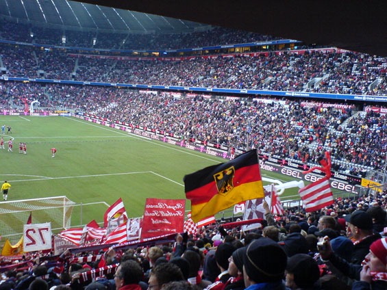 FC Bayern München vs FC Energie Cottbus (4-1)