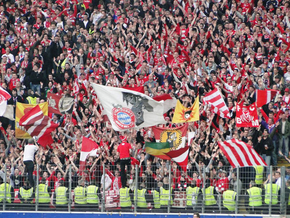 Eintracht Frankfurt vs FC Bayern München (2-1)