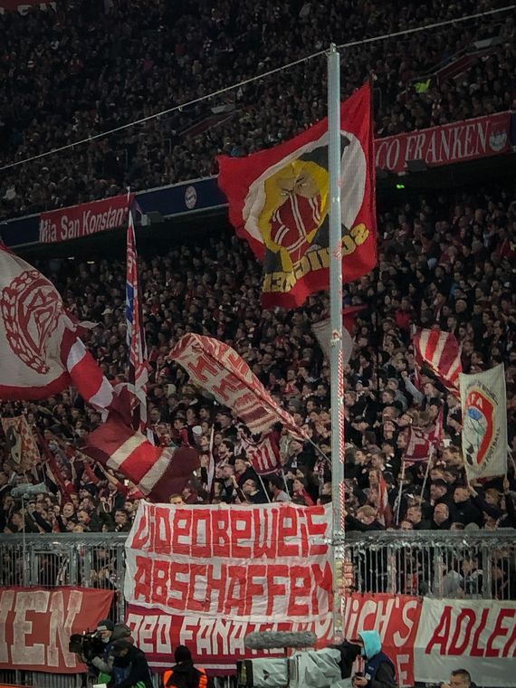 FC Bayern München vs Benfica Lissabon (5-2)