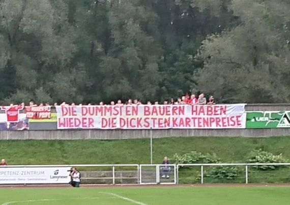 TSV 1860 Rosenheim vs FC Bayern München II (3-2)