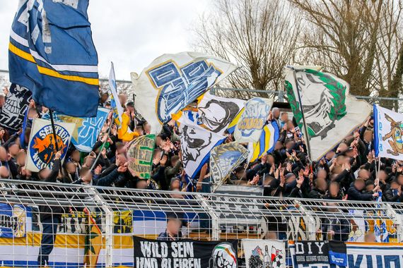 Carl Zeiss Jena vs TSG Neustrelitz (2-0)