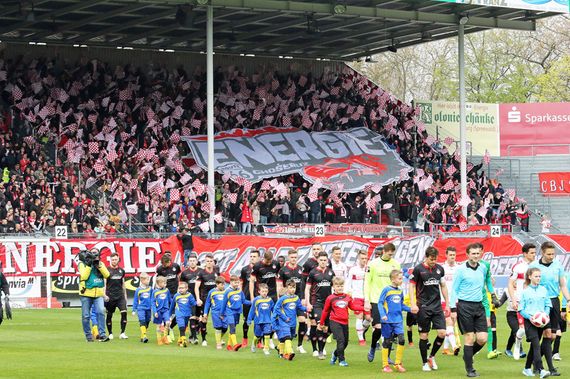 FC Energie Cottbus vs 1. FC Kaiserslautern (1-1)