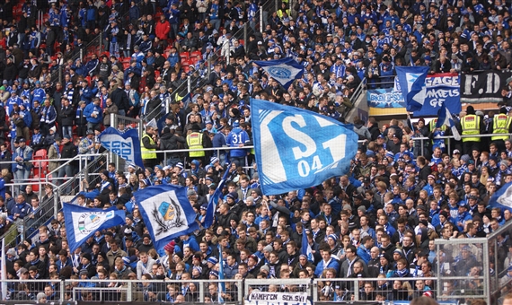 1. FSV Mainz 05 vs FC Schalke 04 (2-2)