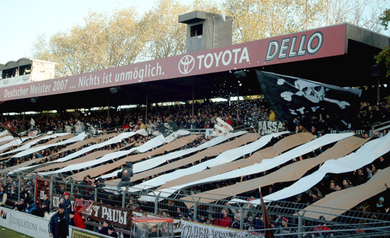 FC St. Pauli vs VfL Wolfsburg II (2-1)
